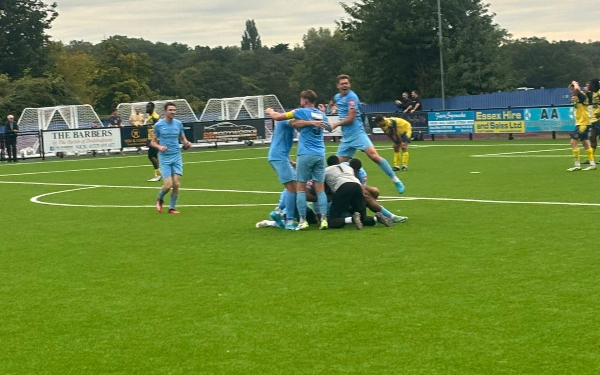 9 man Blues come back to advance to next round of FA Trophy Featured Image